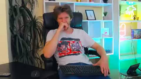 eddie_baker online show from 07/23/26, 10:40