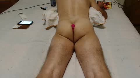 Snapshot of eddy_1968 chatting on 09/27/25, 11:26 eddy_1968 online show from 09/27/25, 11:26