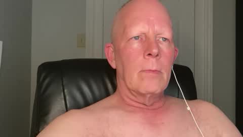 Eddy online show from 10/22/25, 02:34