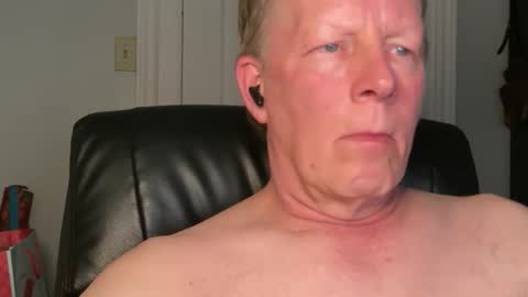 Eddy online show from 05/11/26, 01:55