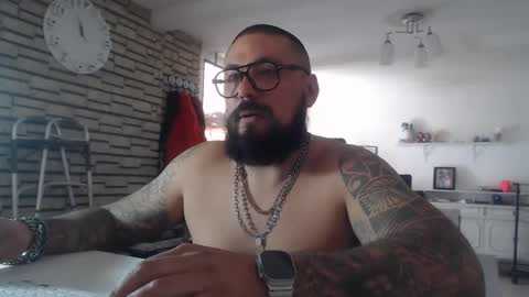 edgarram83 online show from 11/14/25, 05:55