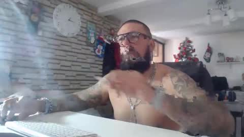 edgarram83 online show from 11/25/25, 07:14