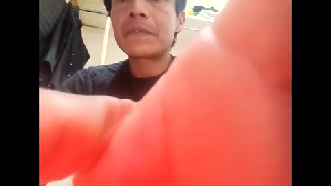 Snapshot of edgarsanmartin550 chatting on 03/28/26, 04:28 edgarsanmartin550 online show from 03/28/26, 04:28