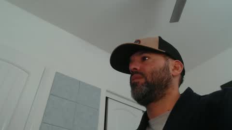 EdgeM online show from 01/01/25, 04:07