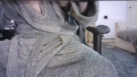 Snapshot of edged_biker chatting on 12/08/24, 07:32 edged biker online show from 12/08/24, 07:32