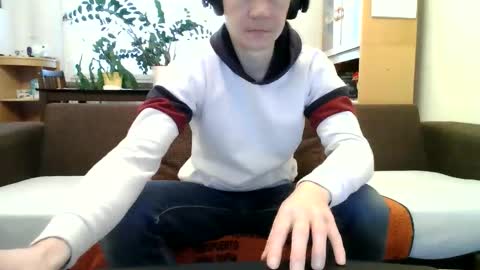 edgeplayer91 online show from 11/25/25, 08:58