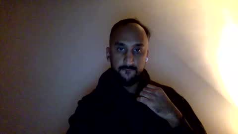 edgeuk1 online show from 09/12/25, 08:53