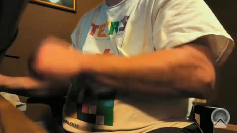 Snapshot of edgeward_the_great chatting on 10/28/25, 08:51 edgeward_the_great online show from 10/28/25, 08:51