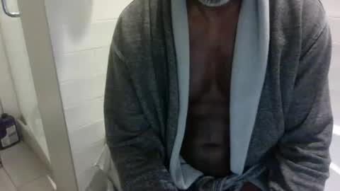 Snapshot of edgingdaddy chatting on 05/22/26, 04:12 Dad online show from 05/22/26, 04:12