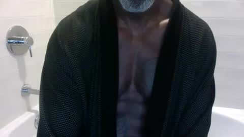 Snapshot of edgingdaddy chatting on 05/30/26, 11:51 Dad online show from 05/30/26, 11:51