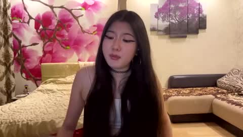 Eri online show from 05/19/26, 05:52