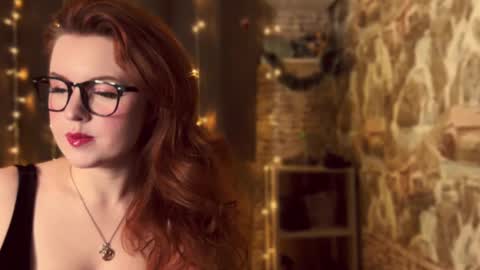 Friendly neighbourhoud redhead  online show from 01/17/25, 11:51