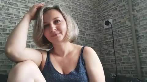 edithmanning online show from 02/26/25, 11:52