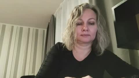 edithmanning online show from 01/15/26, 03:27