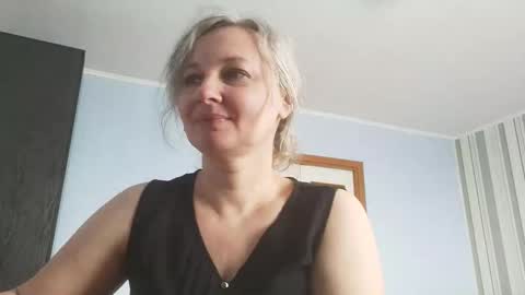 edithmanning online show from 02/23/26, 08:33