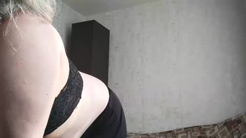 edithmanning online show from 07/05/26, 05:09