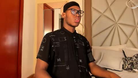 Edmund Falker online show from 10/01/25, 11:27