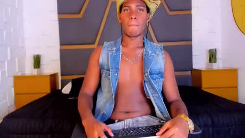 Edmund Falker online show from 10/24/25, 09:22