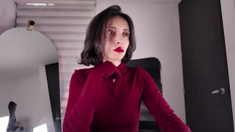 Edranah online show from 10/19/25, 09:37