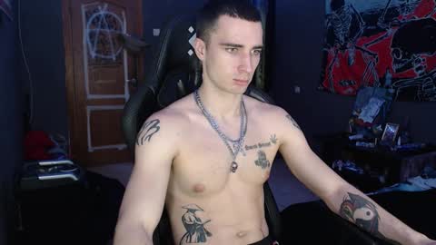 Eduar online show from 11/19/25, 01:55