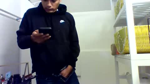 Snapshot of eduardo0084 chatting on 12/21/24, 03:20 eduardo0084 online show from 12/21/24, 03:20