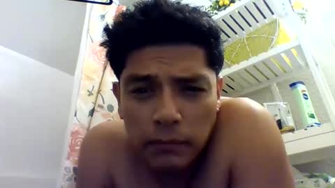 Snapshot of eduardo0084 chatting on 01/01/25, 11:49 eduardo0084 online show from 01/01/25, 11:49