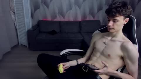 Snapshot of edvardblare chatting on 10/16/25, 03:46 edvardblare online show from 10/16/25, 03:46