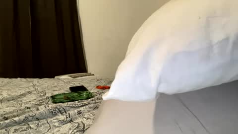 edvmendez1766 online show from 09/25/25, 10:08