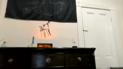 edvmendez1766 online show from 10/21/25, 01:28