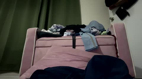 edward2736 online show from 10/02/25, 11:34