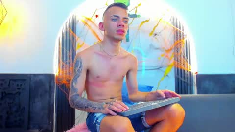 Edward Colleman online show from 10/19/25, 03:40