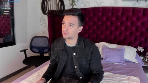 Eduardo online show from 01/10/25, 03:39
