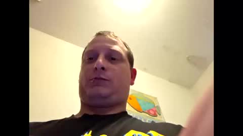 Snapshot of edwardaims_2please chatting on 10/16/25, 09:49 edwardaims_2please online show from 10/16/25, 09:49