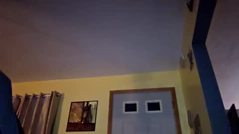 Snapshot of edwardaims_2please chatting on 10/27/25, 02:48 edwardaims_2please online show from 10/27/25, 02:48