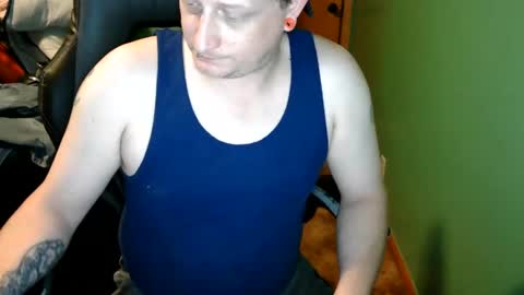 edwardaims_2please online show from 05/24/26, 08:36