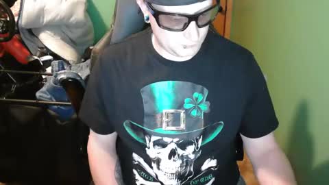 edwardaims_2please online show from 06/04/26, 02:50