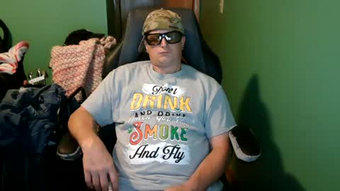 edwardaims_2please online show from 07/17/26, 03:57