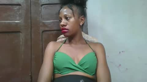 Snapshot of edwige770943 chatting on 05/30/26, 08:11 edwige770943 online show from 05/30/26, 08:11