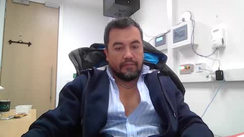 Snapshot of edwill13 chatting on 01/06/26, 10:30 EdM online show from 01/06/26, 10:30