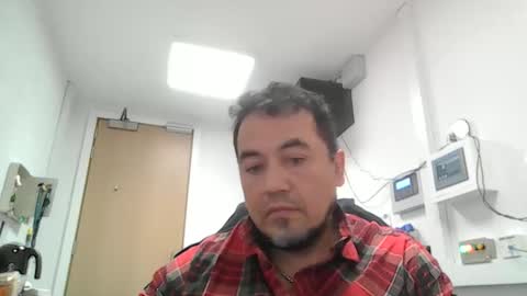 Snapshot of edwill13 chatting on 01/09/26, 10:51 EdM online show from 01/09/26, 10:51