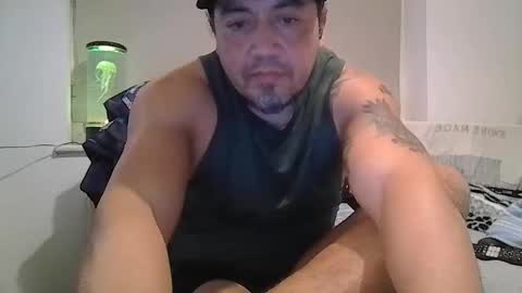 Snapshot of edwill13 chatting on 02/06/26, 11:52 EdM online show from 02/06/26, 11:52