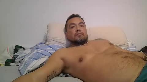 Snapshot of edwill13 chatting on 02/19/26, 09:11 EdM online show from 02/19/26, 09:11