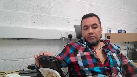 Snapshot of edwill13 chatting on 02/24/26, 09:07 EdM online show from 02/24/26, 09:07