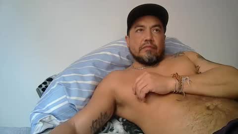 Snapshot of edwill13 chatting on 03/07/26, 12:35 EdM online show from 03/07/26, 12:35