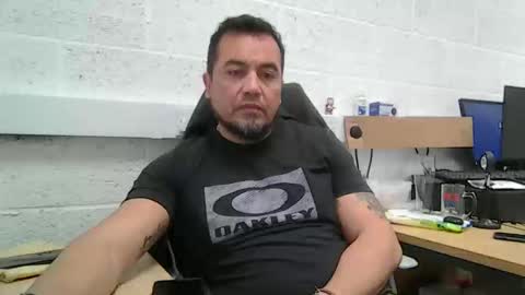 Snapshot of edwill13 chatting on 03/19/26, 10:41 EdM online show from 03/19/26, 10:41