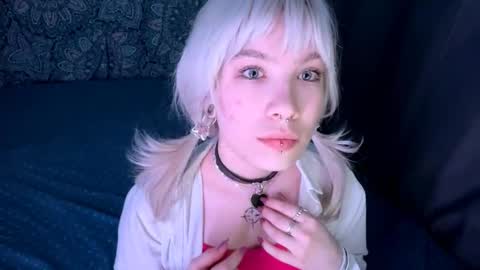 Snapshot of edythecolbert chatting on 12/03/25, 07:01 Rachel online show from 12/03/25, 07:01