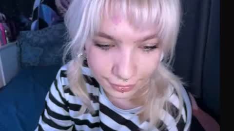 Snapshot of edythecolbert chatting on 12/14/25, 07:51 Rachel online show from 12/14/25, 07:51