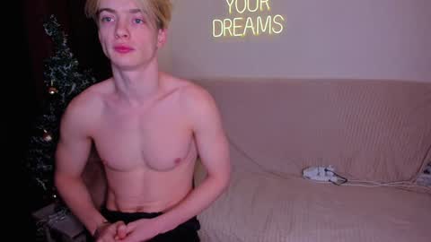 Eve Lovelace online show from 01/03/25, 04:33