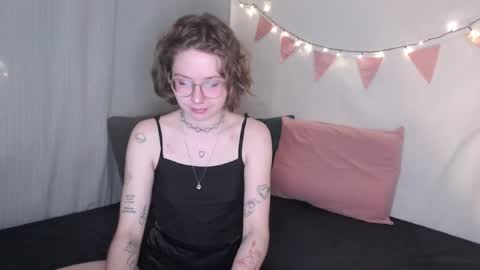 effa__laska online show from 02/04/26, 08:36