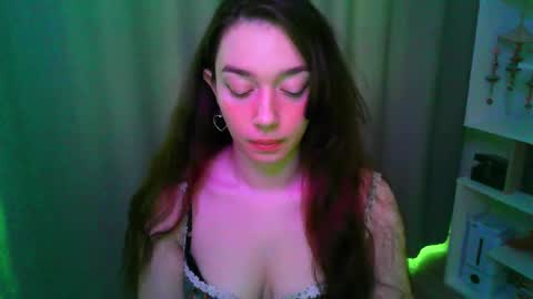 effie_balconii online show from 03/16/26, 08:29